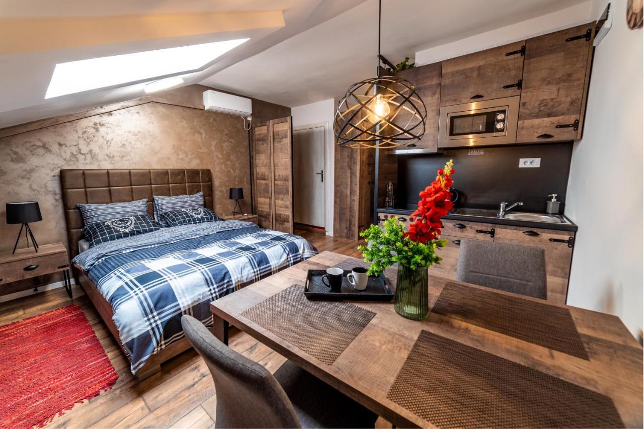Ivi Place Apartments Нови-Сад Экстерьер фото